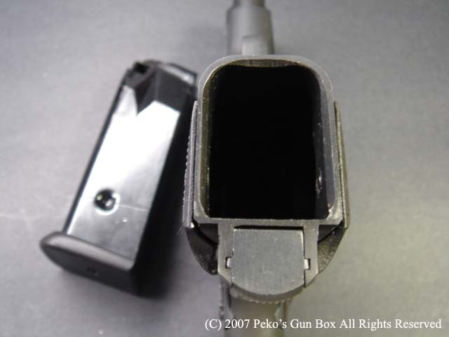 �p���E�I�[�f�B�i���X�̃}�K�W�����g���邩���H